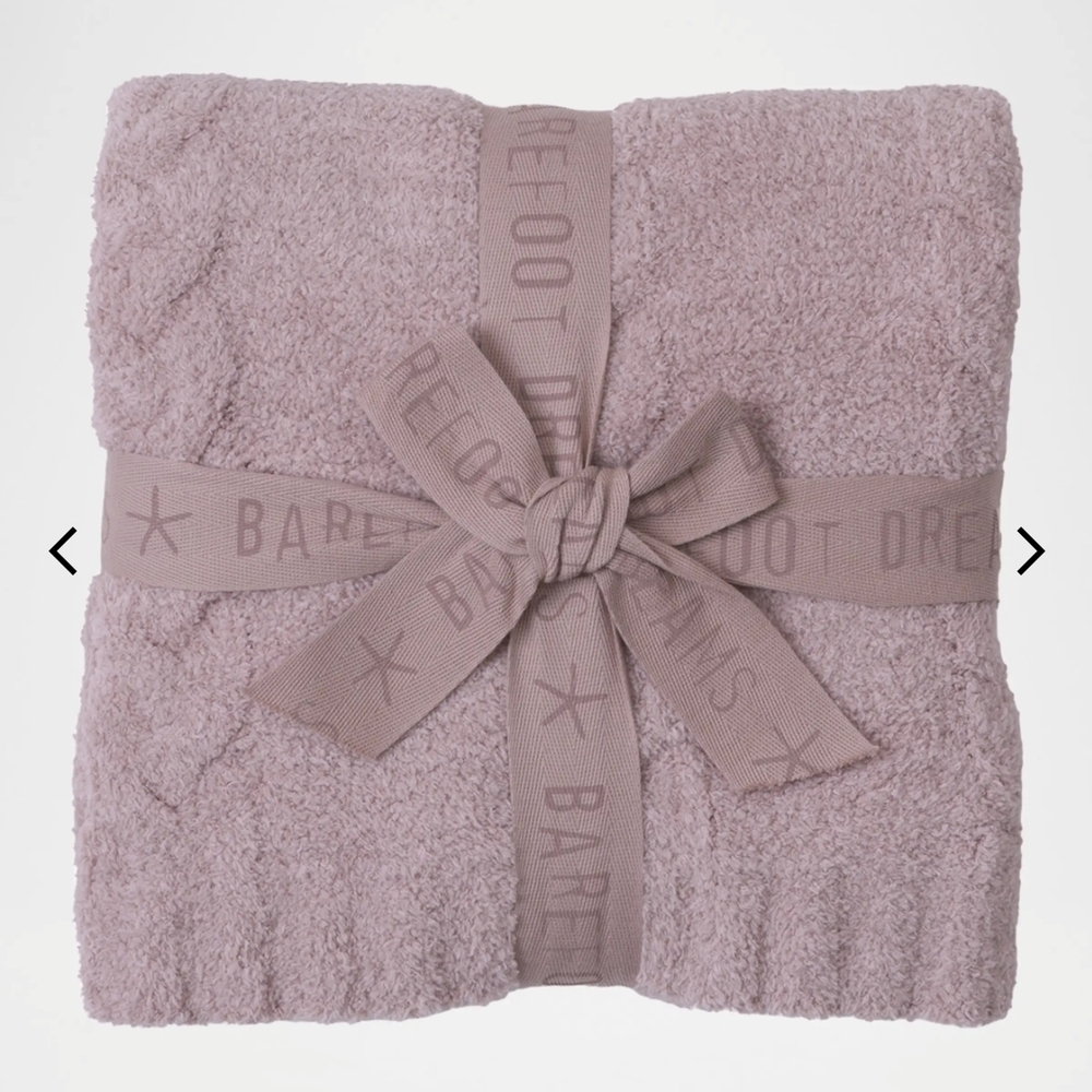 Barefoot Dreams Dusty Rose Pink Blanket. NWT & So, So Soft!
